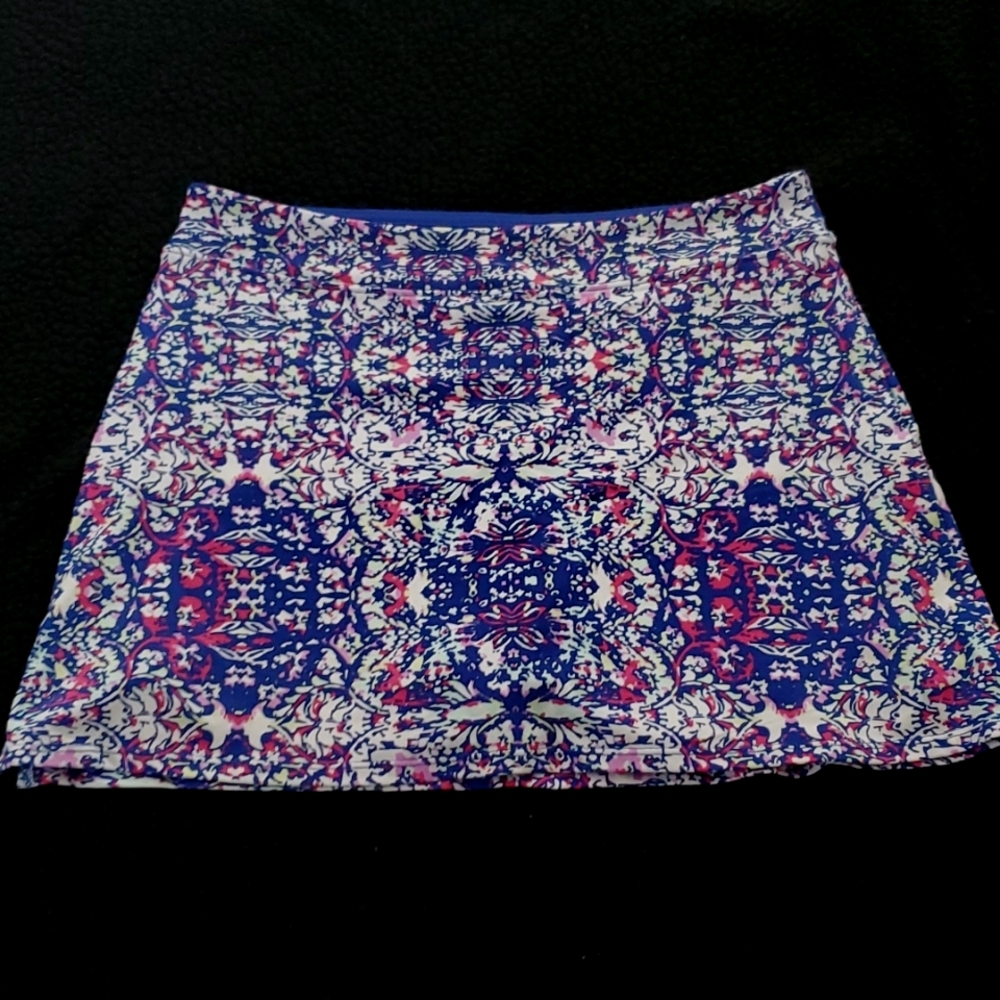 Tranquility by Colorado Clothing skort. Size M. Blue patterned.